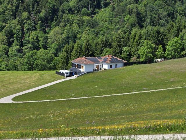 Alleinlage mit Panoramablick nahezu autarkes Wohnen in der Natur