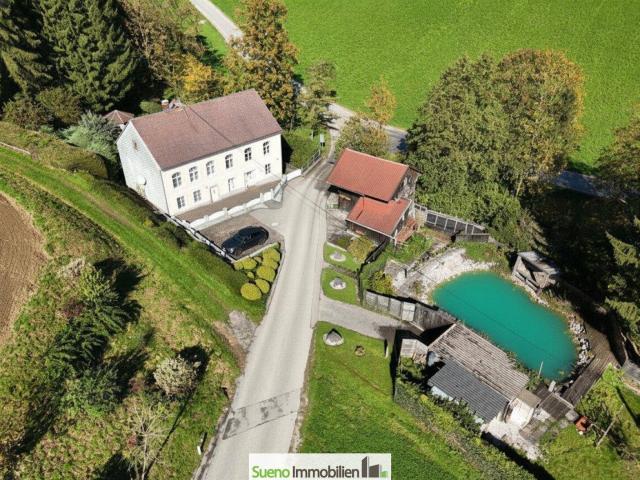 ALLEINLAGE Traum neben Bach samt Teich/Biotop