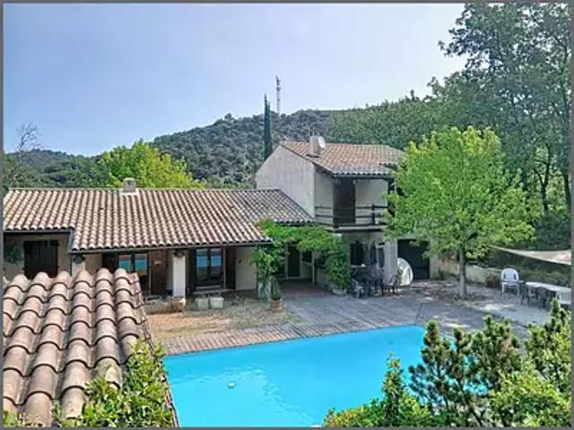 Allemagne en Provence 04500 Achat / Vente maison 6 pièces t6 parking