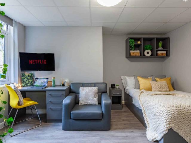 Allen Court, Manchester Student Accommodation | Amber
