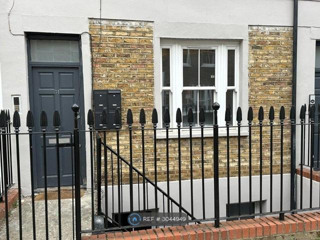Allen Road, London N16, 4 bed flat to rent, £3,800 pcm | PrimeLocation