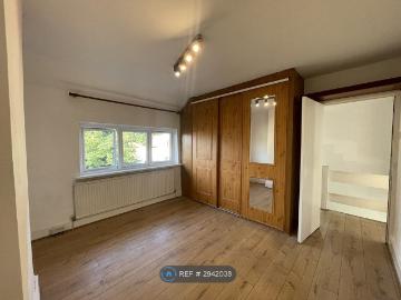 Allenby Road, Southall UB1, 4 bed terraced house to rent, £2,900 pcm | PrimeLocation