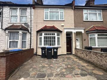 Allens Road, Enfield EN3, 4 bed terraced house to rent, £2,700 pcm | PrimeLocation