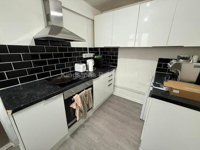 Allensbank Crescent, Heath, Cardiff CF14, 4 bed terraced house to rent, £2,100 pcm | PrimeLocation