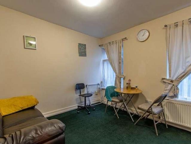 Allensbank Road, Heath, CF14
