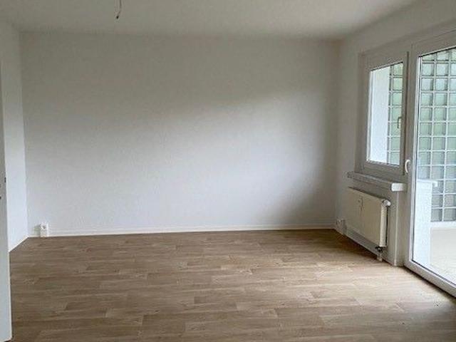 Alles neu schau mal rein! Perfekte 2 Raumwhg. mit brandneuem Badezimmer!