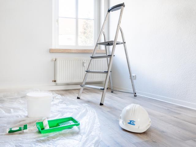 Alles neu stilvoll sanierte Dachgeschosswohnung mit Balkon