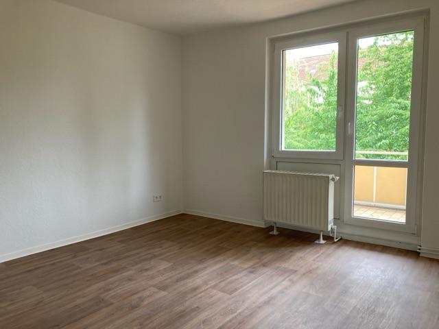 Alles neu tolle Singlewohnung mit Balkon