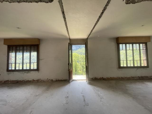 Allèves Ensemble immobilier avec PC purgé