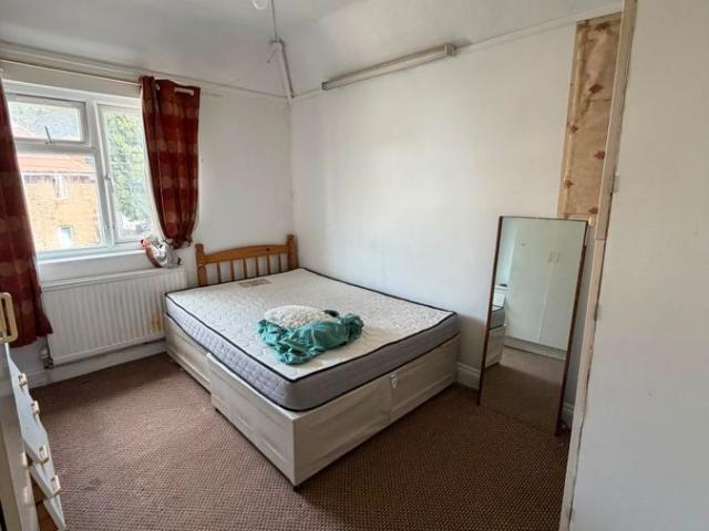Alliance Road, London E13, 3 bed terraced house to rent, £2,500 pcm | PrimeLocation