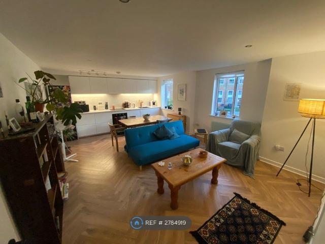 Allied Court, London N1, 2 bed flat to rent, £2,800 pcm | PrimeLocation