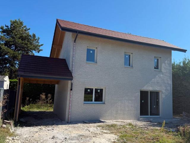 Allinges, maison 3 chambres + abri voiture, 440 000 euros