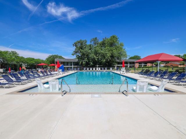 ALLISON APARTMENTS 1 Bedroom Apartment for Rent at 31 N Maple Ave, Marlton, NJ 08053