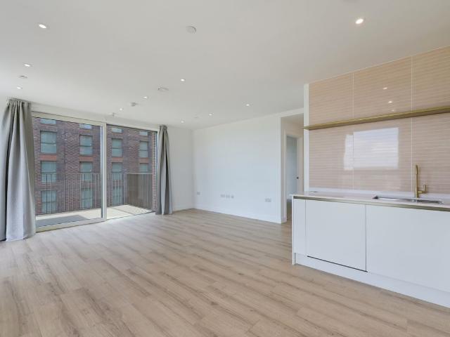 Allium House, Caldon Boulevard, Wembley HA0, 3 bed flat to rent, £3,000 pcm | PrimeLocation