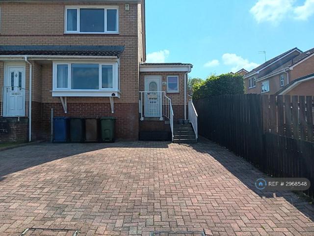 Alloway Crescent, Paisley, PA2 2 bed semi detached house to rent £1,175 pcm £271 pw