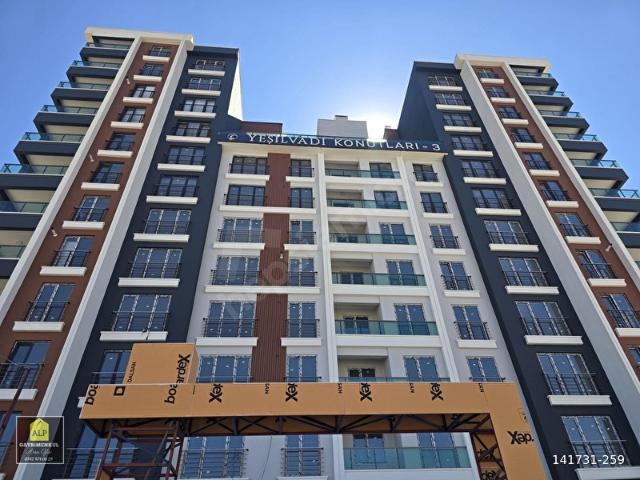 ALP GAYRİMENKUL'DEN KARAPÜRÇEKDE CADDE ÜZERİ SIFIR 3+1 DAİRE