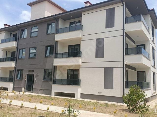 Alp Gayrimenkulden Arifiye Fatih Mahallesinde Lüks 3+1 Daireler