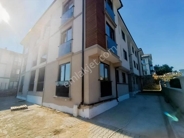 Alp Gayrimenkulden Satılık Lüks Ara Kat 2+1 Dair