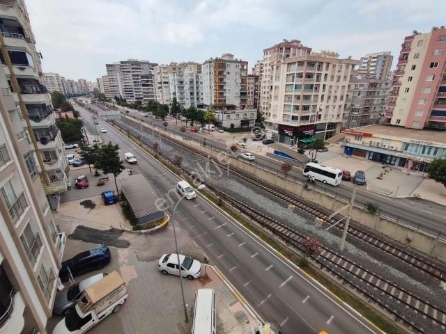 Alparslan Türkeş Blv Üzer Az Katlı Yüksek Kredi İmkanı Yaplı 3+1