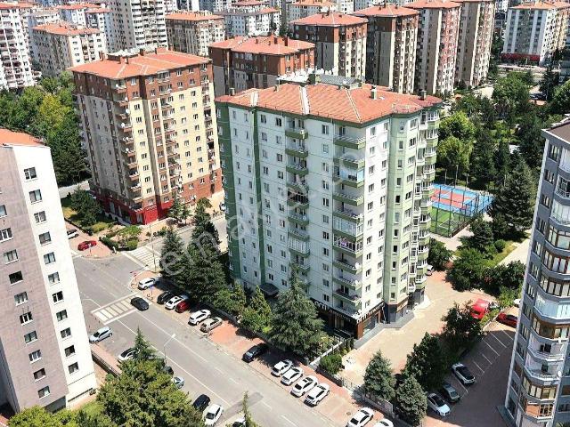Alparslan'da Satılık 4+1 Daire 240m