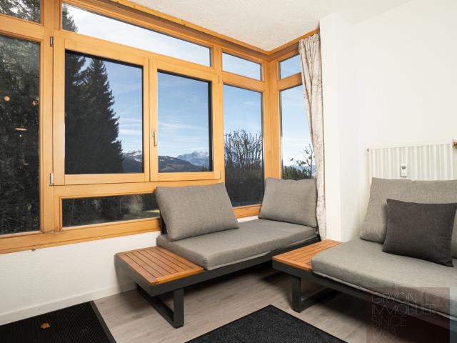 Alpe des Chaux: 2 renovierte Zimmer, 200 m Pisten, überdachter Platz
