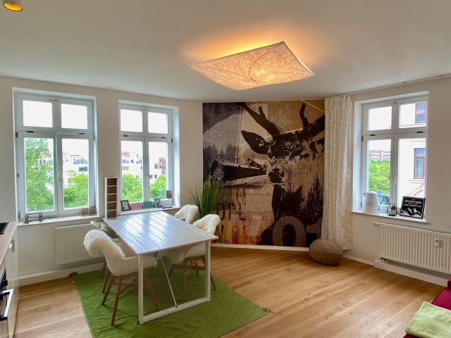ALPEN T RAUM in Bestlage am Kanal in Plagwitz, Leipzig Amsterdam Apartments for Rent