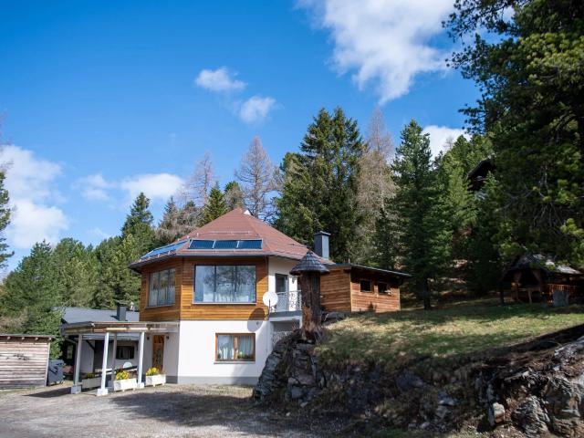 Alpenidylle mit Potenzial begonnenes Wellnessgebäude auf Zweitwohnsitz Grundstück