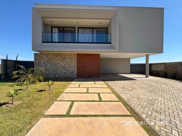 Alphaville Residencial 1 Quadra P Casa de Alto Padrão com 564 m², Nascente e Completa