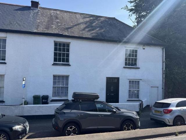 Alphington Road, Exeter EX2 1 bed house of multiple occupation to rent £675 pcm £156 pw