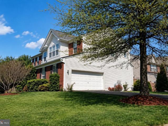 104 SE Alpine Drive