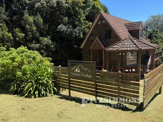 ALPINE LODGE ON TOP OF THE BUNYA MOUNTAINS!