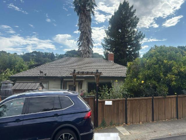 Alpine St