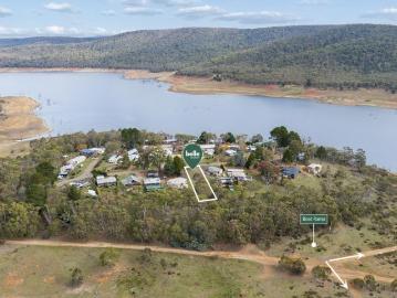 Alpine Waterfront Escape in Anglers Reach