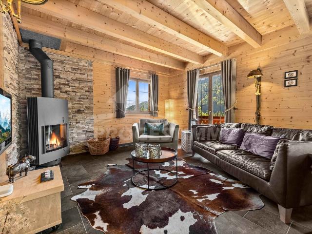 ALPINER CHARME IN EINEM AUSSERGEWÖHNLICHEN CHALET