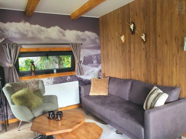 Alpiner Rückzugsort am Pressegger See Exklusives Chalet mit Panoramablick und Investmentpotenzial