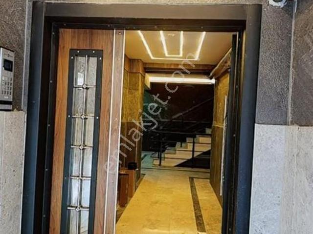Alpkent Mahallesinde Havuzlu Sitede Lüx 3+1 Daire