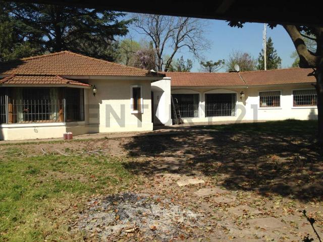 ALQUIER ANUAL QUINTA 4 AMBIENTES 7731 M2 EN BENAVIDEZ
