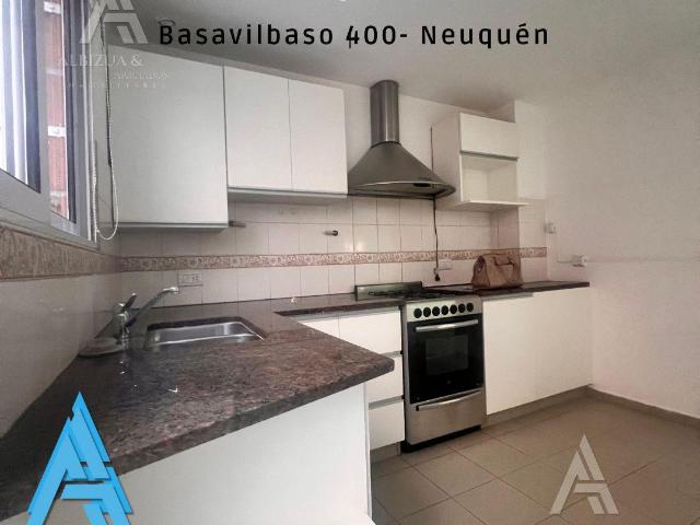 ALQUIER DEPARTAMENTO 2 DORM. C/ COCHERA Y QUINCHO ? 162m?