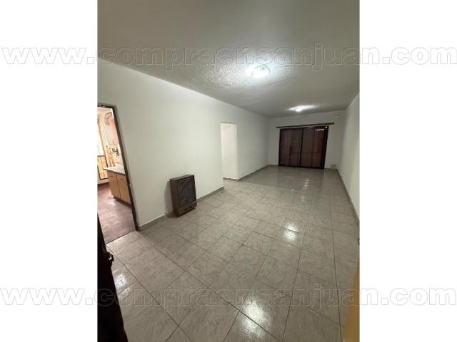 Alquila Departamento 2 Dormitorios Pb, B° San Martin. Capital