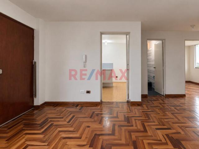 ¡Alquila Departamento En Surco ✨ 2 Habitacones + Vista Externa, Cerca Wong, Parque Loma Amarilla Y Estación Del Tren