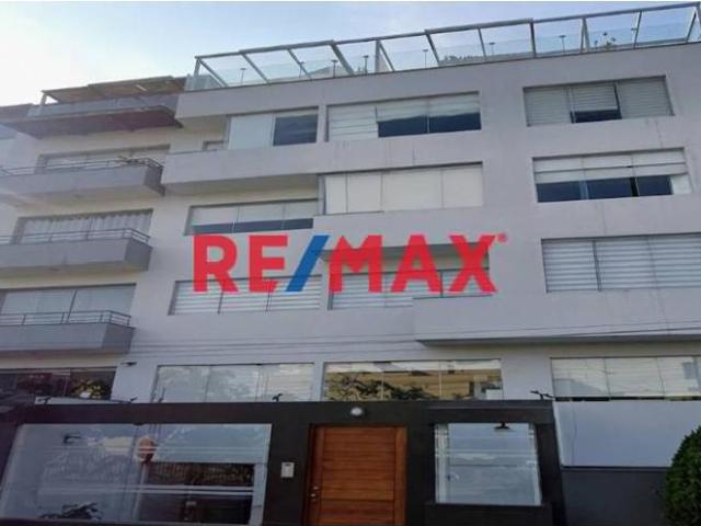 ¡Alquila Hoy Tu Dúplex En San Borja Chacarilla!  5 Dormitorios + Terraza + 2 Cocheras + 1 Depósito + Ascensor