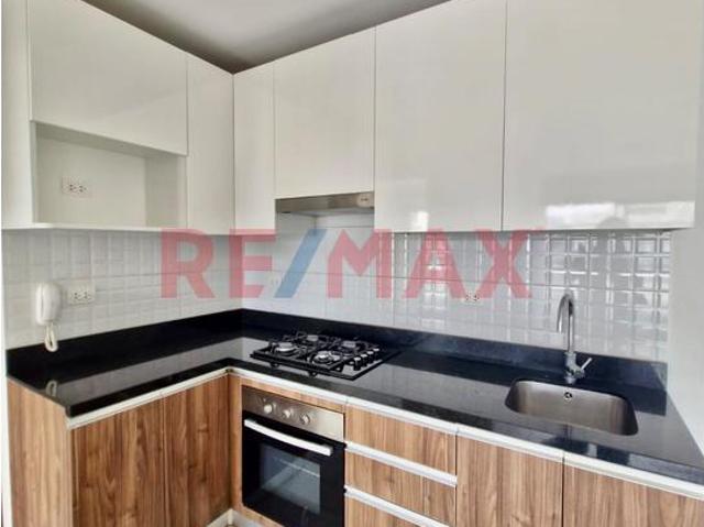 Alquila Un Moderno Departamento En Surco Con Balcón, Piscina, Gimnasio Y Coworking
