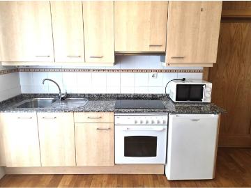 Alquilase apartamento zona Burgo
