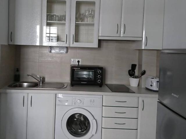 Alquilase apartamento zona Plaza España