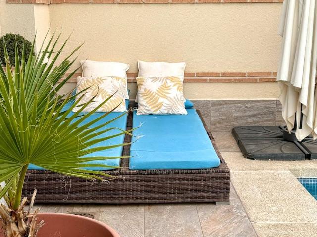 Alquiler 4 Dormitorio Casa Argés Argés DS105338226