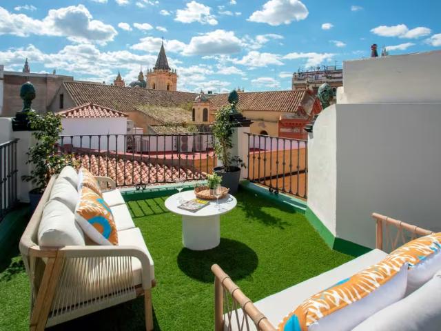 Alquiler 6 Dormitorio Apartamentos Sevilla Sevilla DS96345569