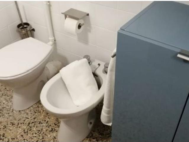 ALQUILER 250 € POR HABITACION SOLO ESTUDIANTES