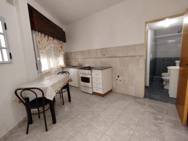 Alquiler 2 Amb compacto Morón