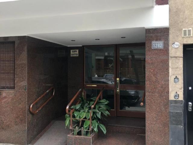 ALQUILER 2 AMB PICHINCHA 1282 PISO 4 SAN CRISTOBAL