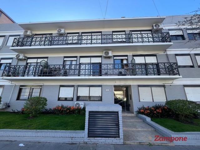 Alquiler 2 ambientes Alsina 200, piso 2, San Isidro
